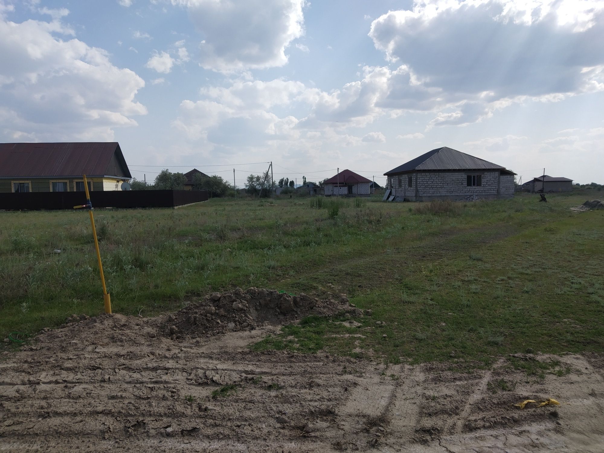 Продам участок 10 соток мкр-н Жастар 2.