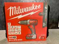 Masina de gaurit si înșurubat/autofiletanta Milwaukee M18 BPD-202C