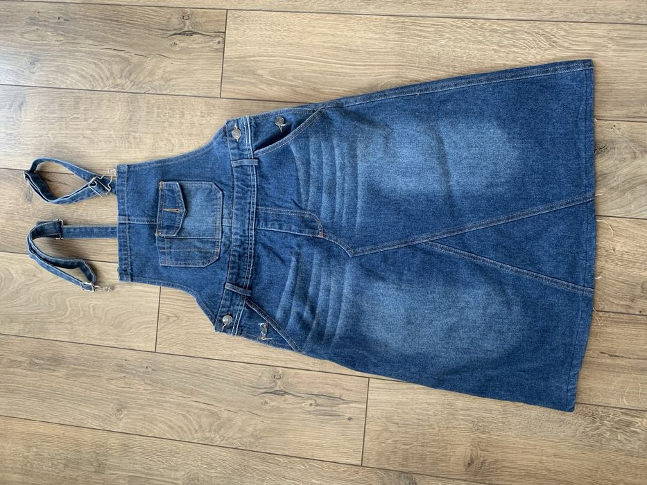 Lot fuste casual S-M