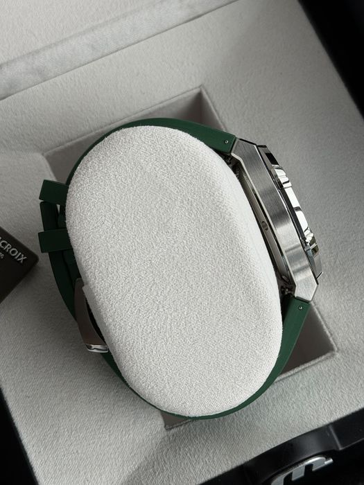 *Чисто нов* автомотичен часовник Maurice Lacroix Aikon 39mm