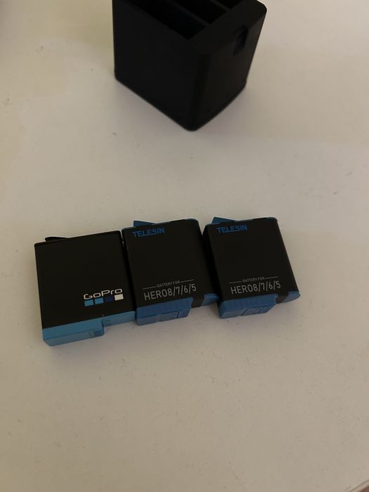 GoPro Hero 8 Black + 3 bateri + accesorii