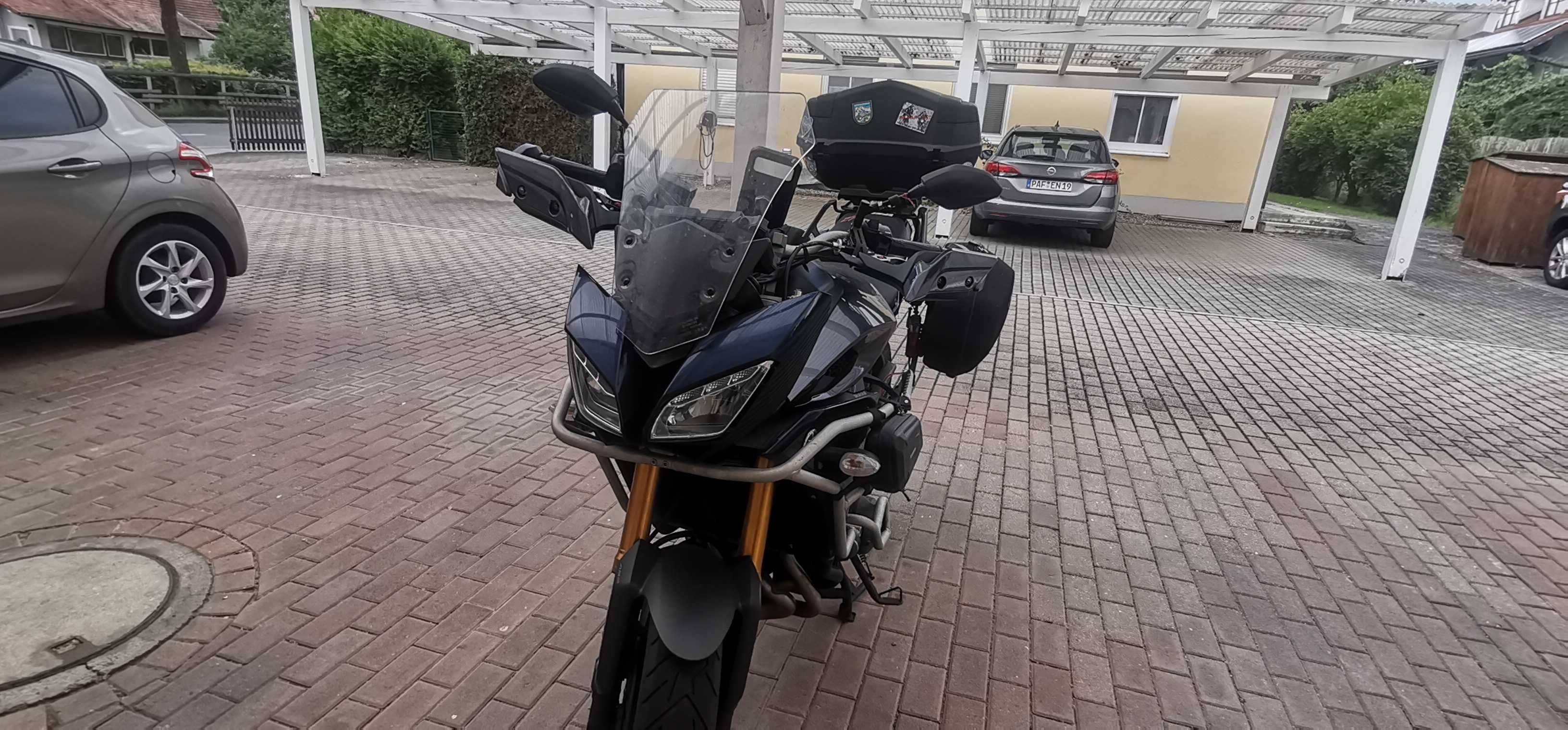 Yamaha Tracer 900