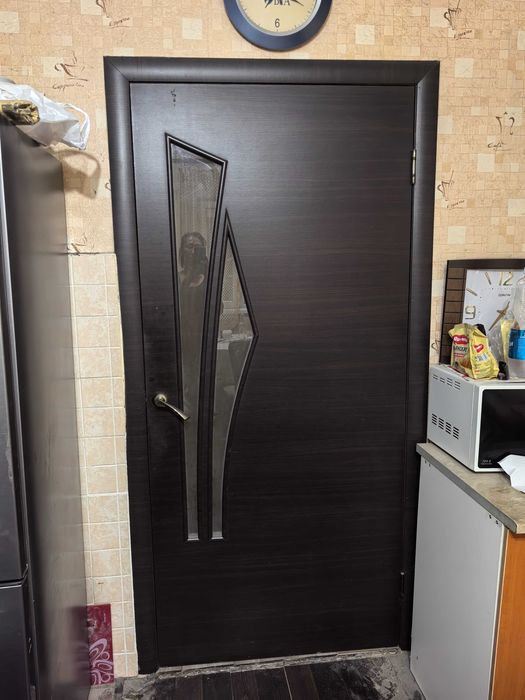 Продам двери Б/У