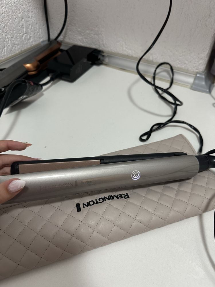 Преса за коса Remington Keratin Therapy Pro