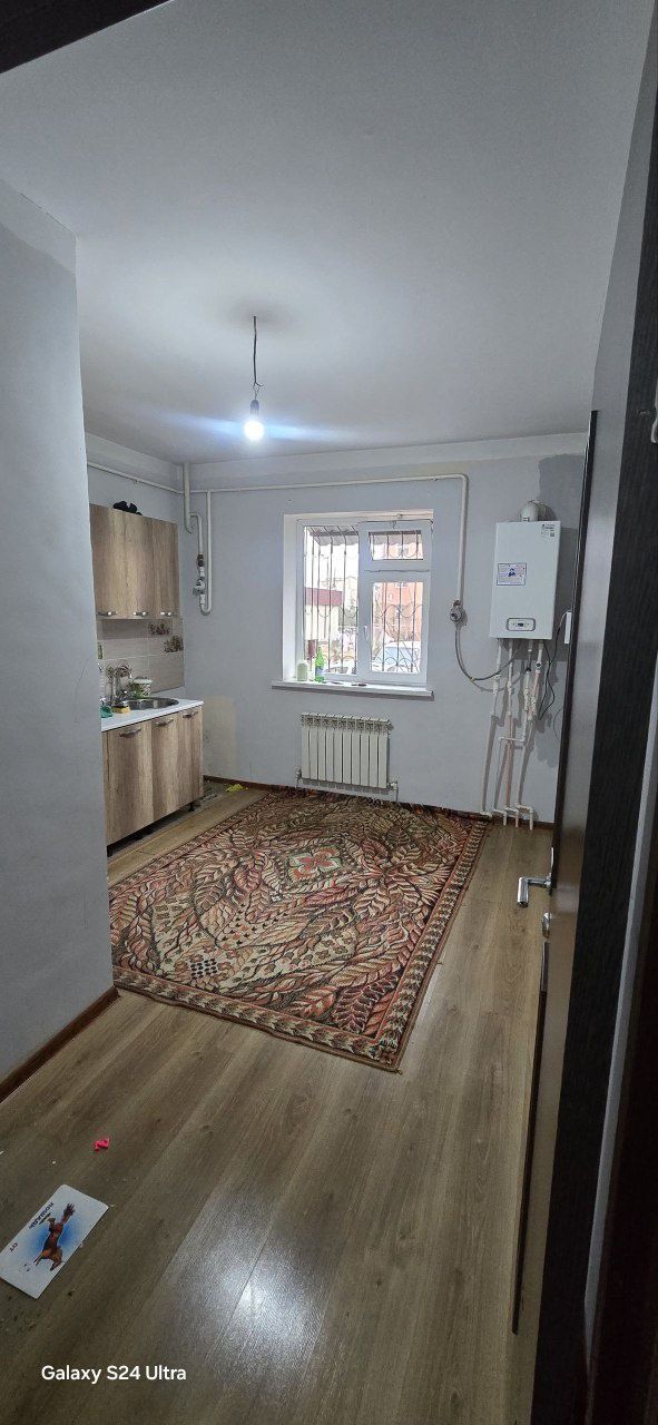 Продаётся 2-х комнатная квартира в Янгихаётском районе