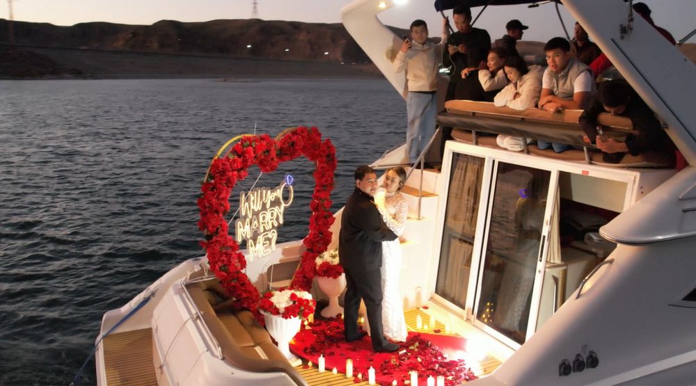 Marry me Happy birthday kaspi Предложение руки и сердца, день рождения