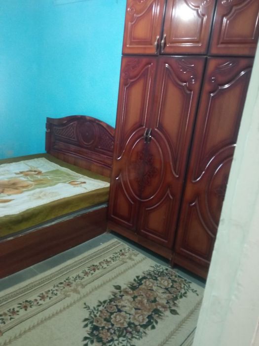 6-мкр.да жойлашган 3 хонали квартира оилага ёки студент кизларга ижара