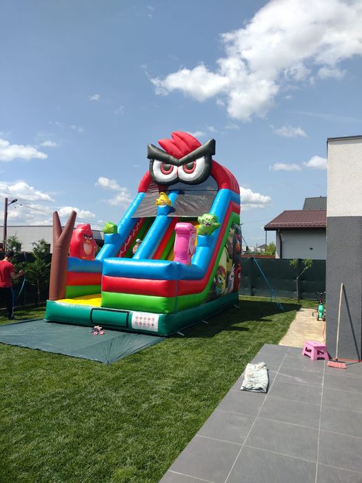 Tobogan gonflabil de inchiriat evenimente