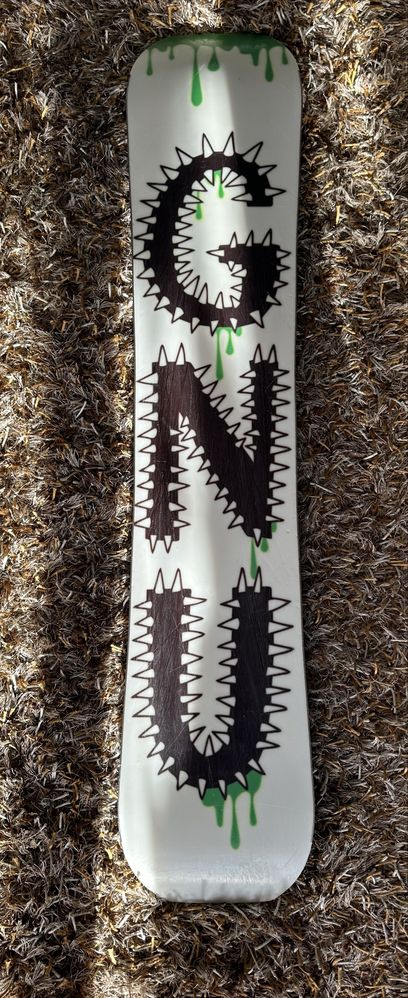 Placa snowboard GNU Young Money 130