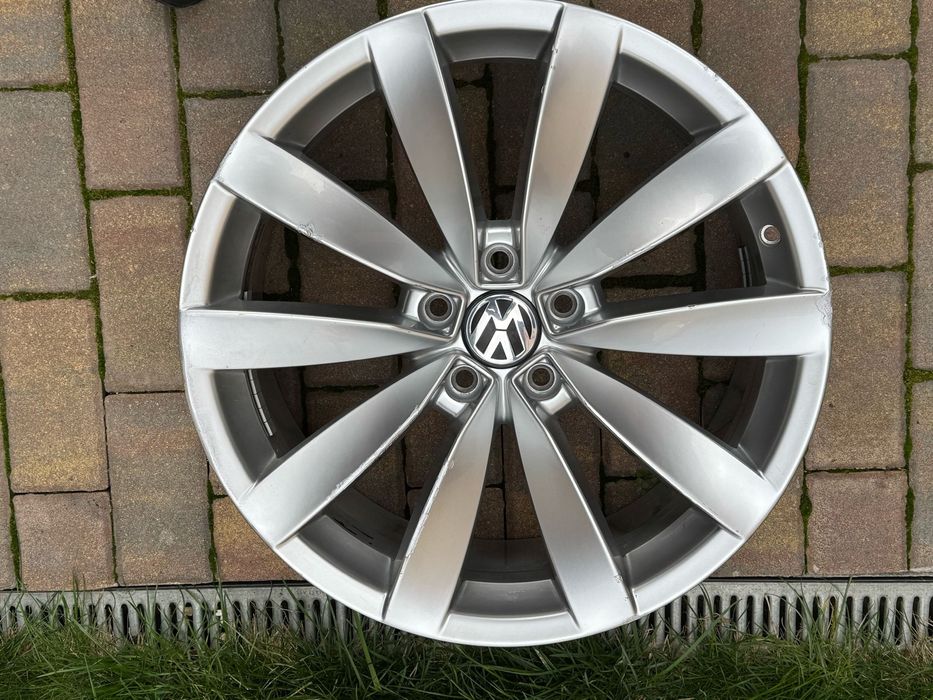Janta Aliaj Originala Vw-Volkswagen model Lugano 8J X 19 Et:41