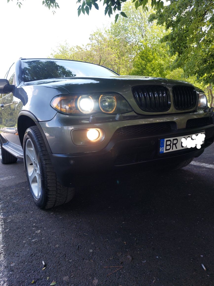 Proprietar vand Bmw X5 e53