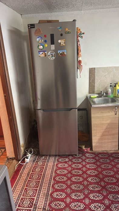 Продам холодильник