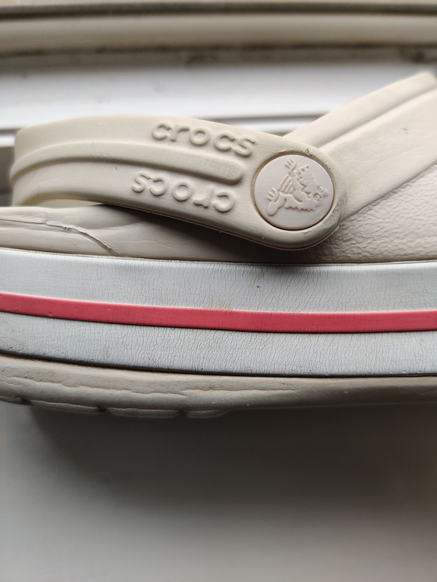 Crocs M6 W8 size 40