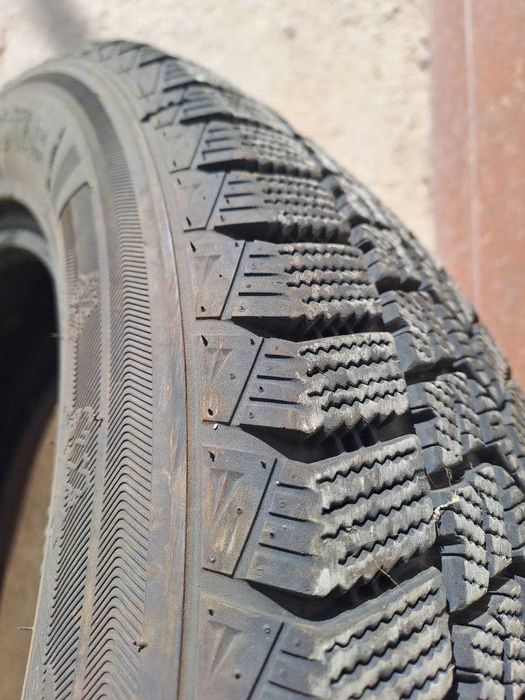 Автошины 4 шт. б/у