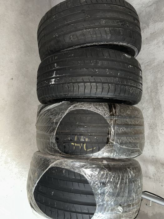 Vand patru anvelope r20