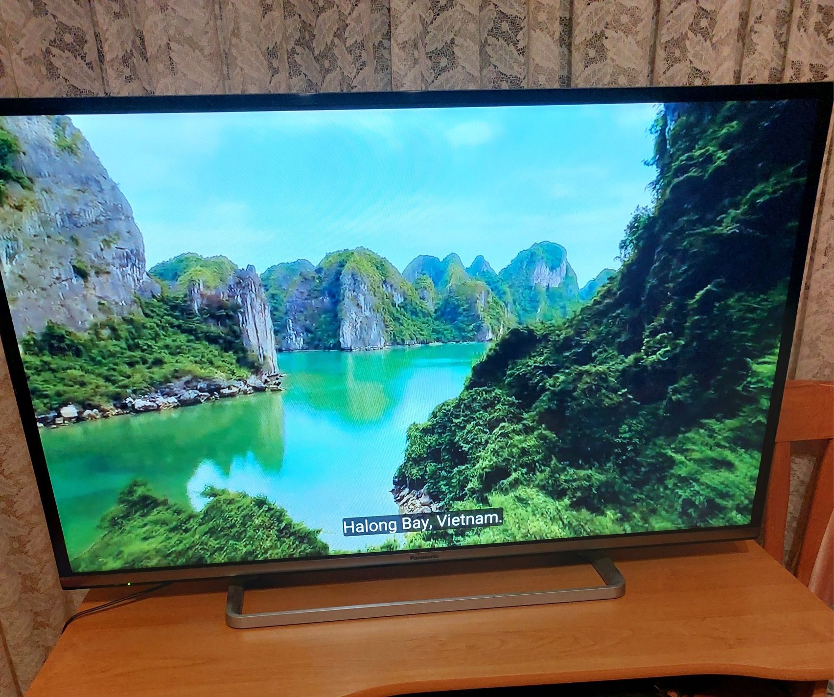 Телевизор PANASONIC TX-42AS520E LED SMART TV, 42.0 ", 106.7 см