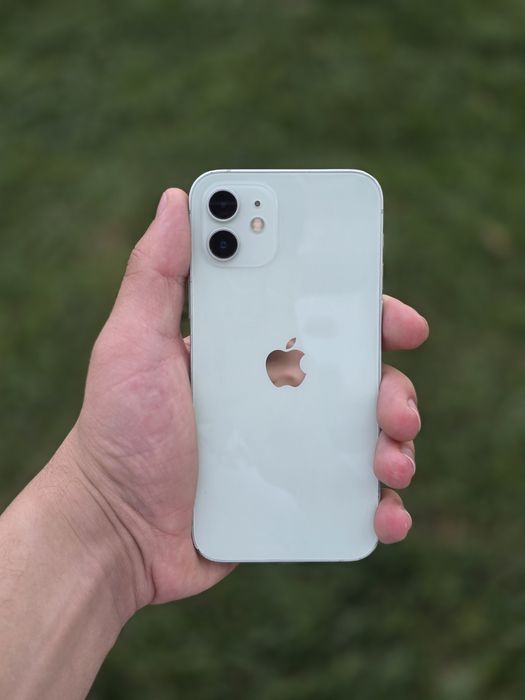 IPhone 12 , 64GB
