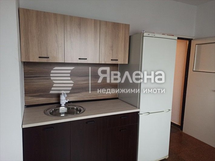 Простор и комфорт в многостаен апартамент на отлична локация!!!