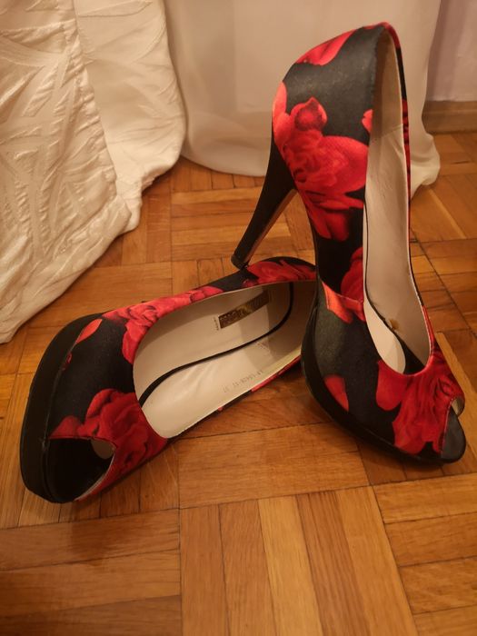 Pantofi de ocazie eleganti