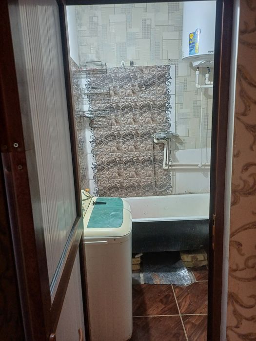 Тез 2 хоналик уй ижорага беридади