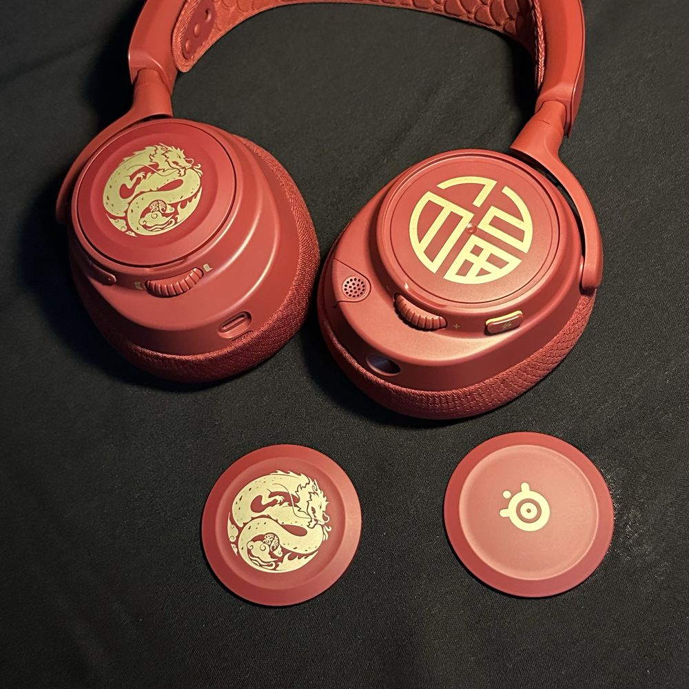 Steelseries Arctis Nova 7 Wireless. Dragon Edition