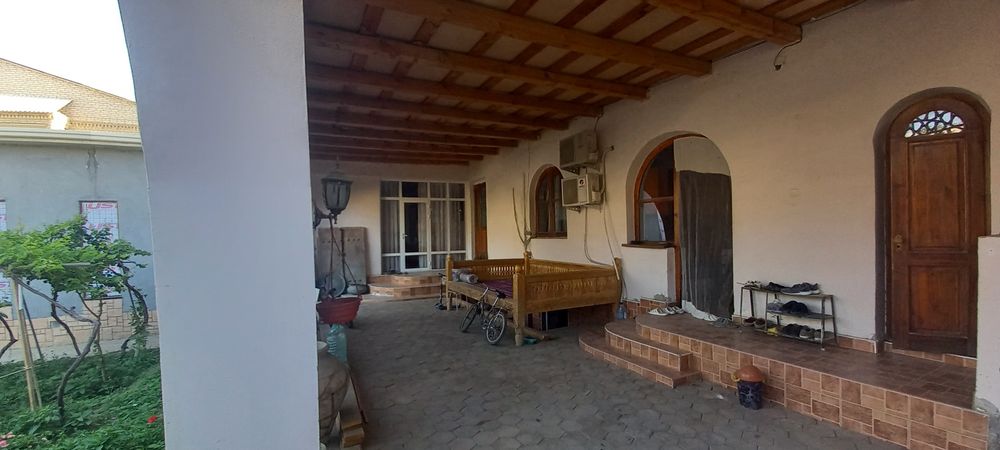 Продается  2 этажный дом