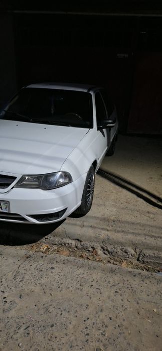 Nexia 2 gibrid sotiladi gaz metan 380.000 yurgan