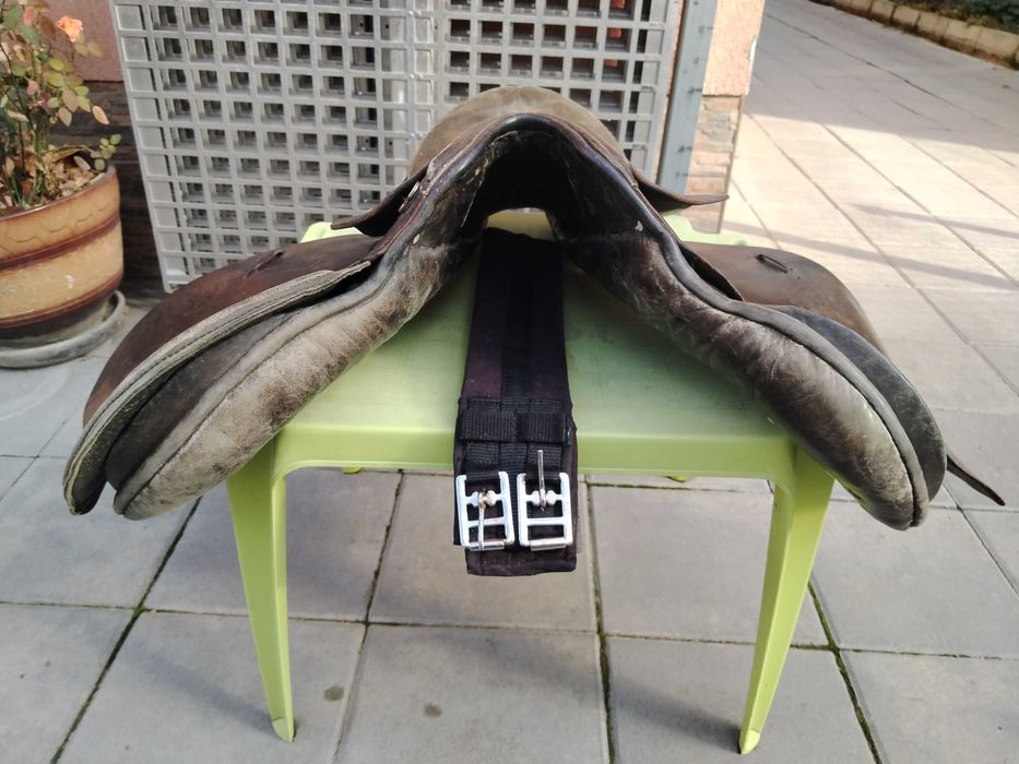 Седло за езда / кон Sommer Somero Arato Hunt/Jump SADDLE DEEP Seat