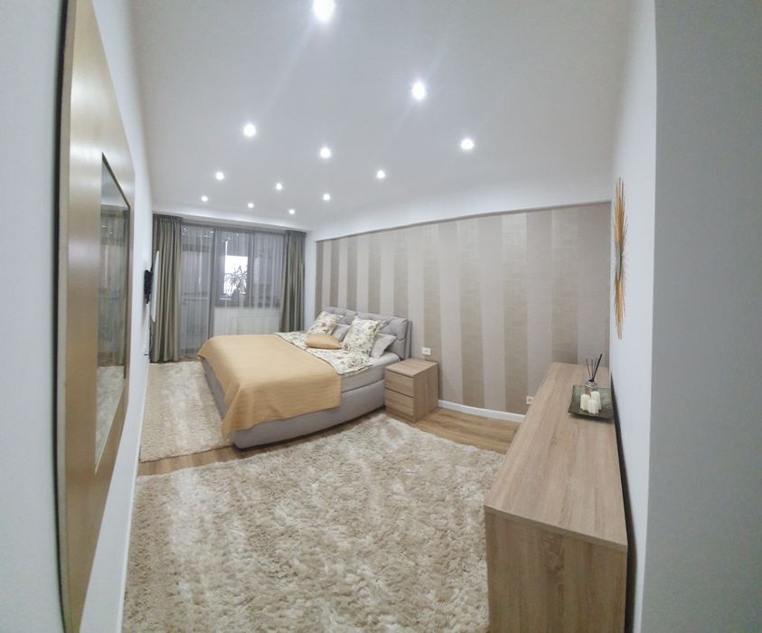 Apartament mobilat/utilat 3 camere, 99 mp utili +1 loc parcare.