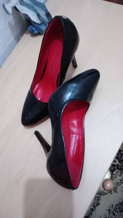 дамски обувки с ток