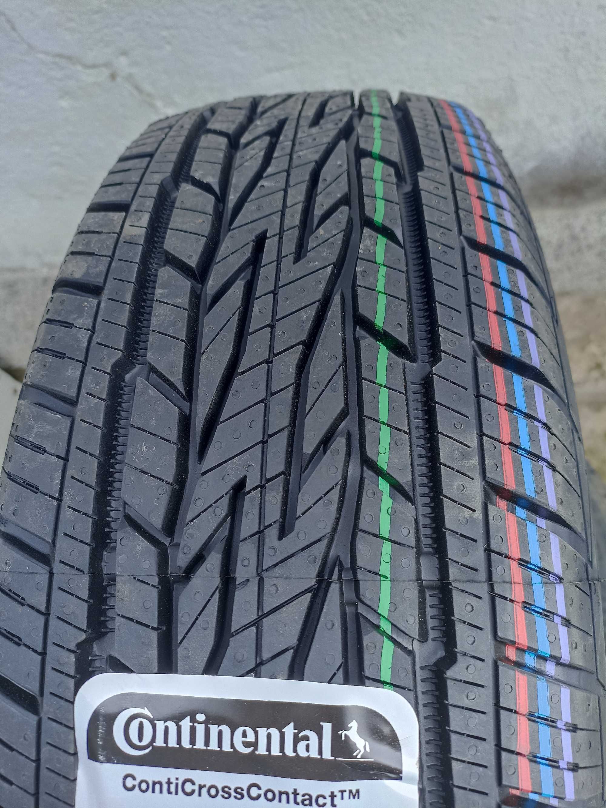 Гуми CONTINENTAL 215/65R16 98H FR ContiCrossContact LX 2