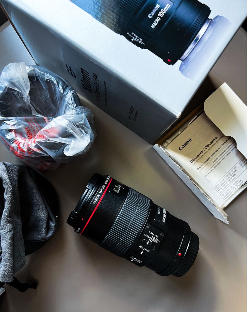 Canon 100mm macro