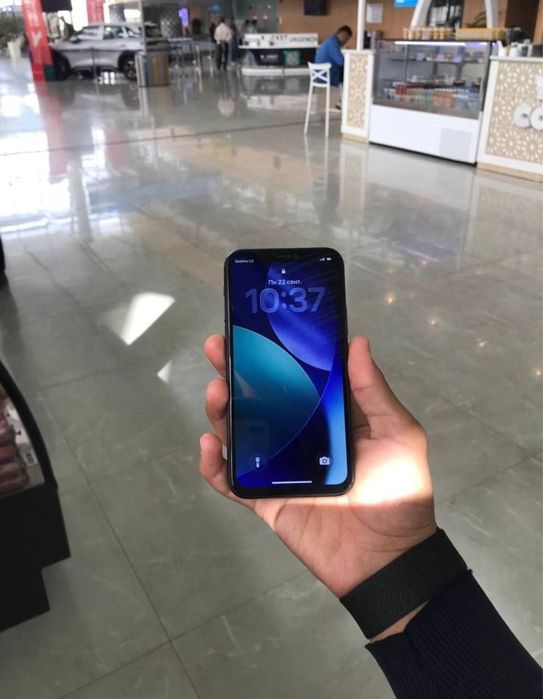 iPhone 11 pro sotiladi yoki obmen