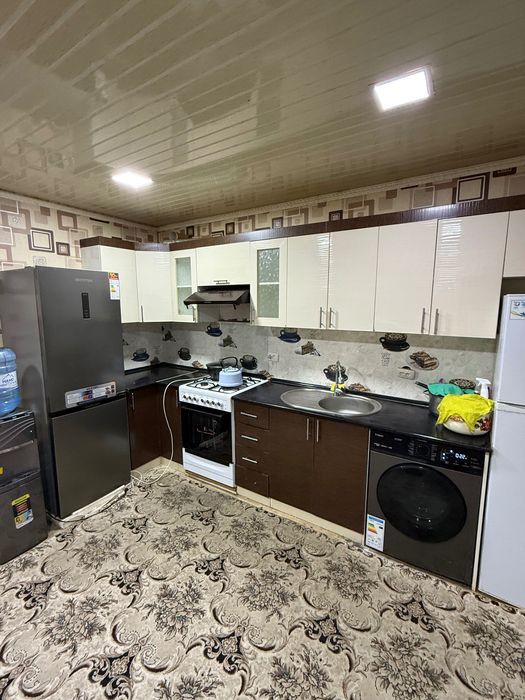 Oshxona mebeli sotiladi!