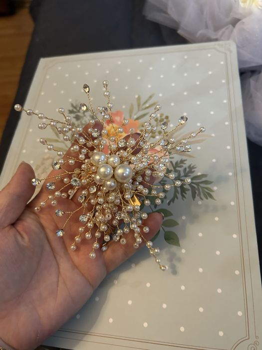 Accesoriu coronita de par pt mireasa