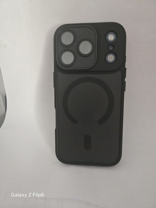 Матов Magsafe калъф за iPhone 17 Pro/Pro Max - опушен черен