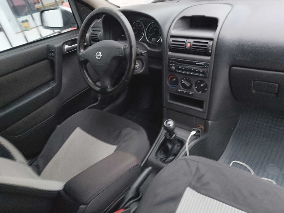 Se vinde Opel Astra G CC  contactați pe wapp