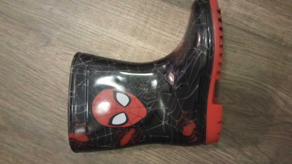 Гумени ботуши спайдърмен