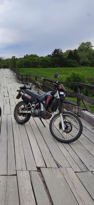 Yamaha DT 125R power valve