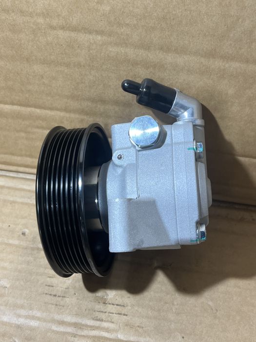 Pompa servodirectie ford transit 2,2 tdci