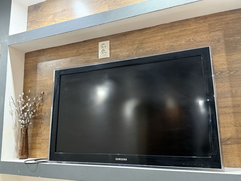 Samsung телевизор