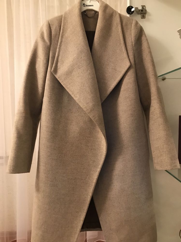 Пальто размер s-m  7000 тенге
