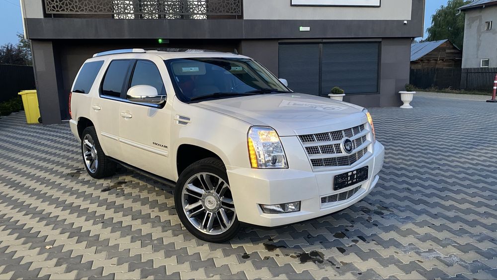 Vand / Schimb Cadillac Escalade 6.2 V8 + GPL / Model 2013 / 22.000 €€€