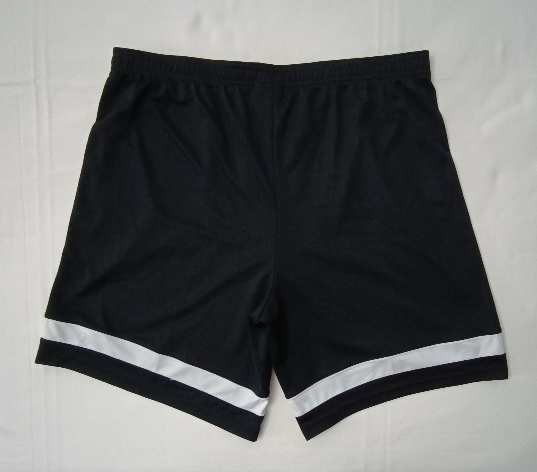 Nike DRI-FIT Shorts оригинални гащета XL Найк спорт фитнес шорти