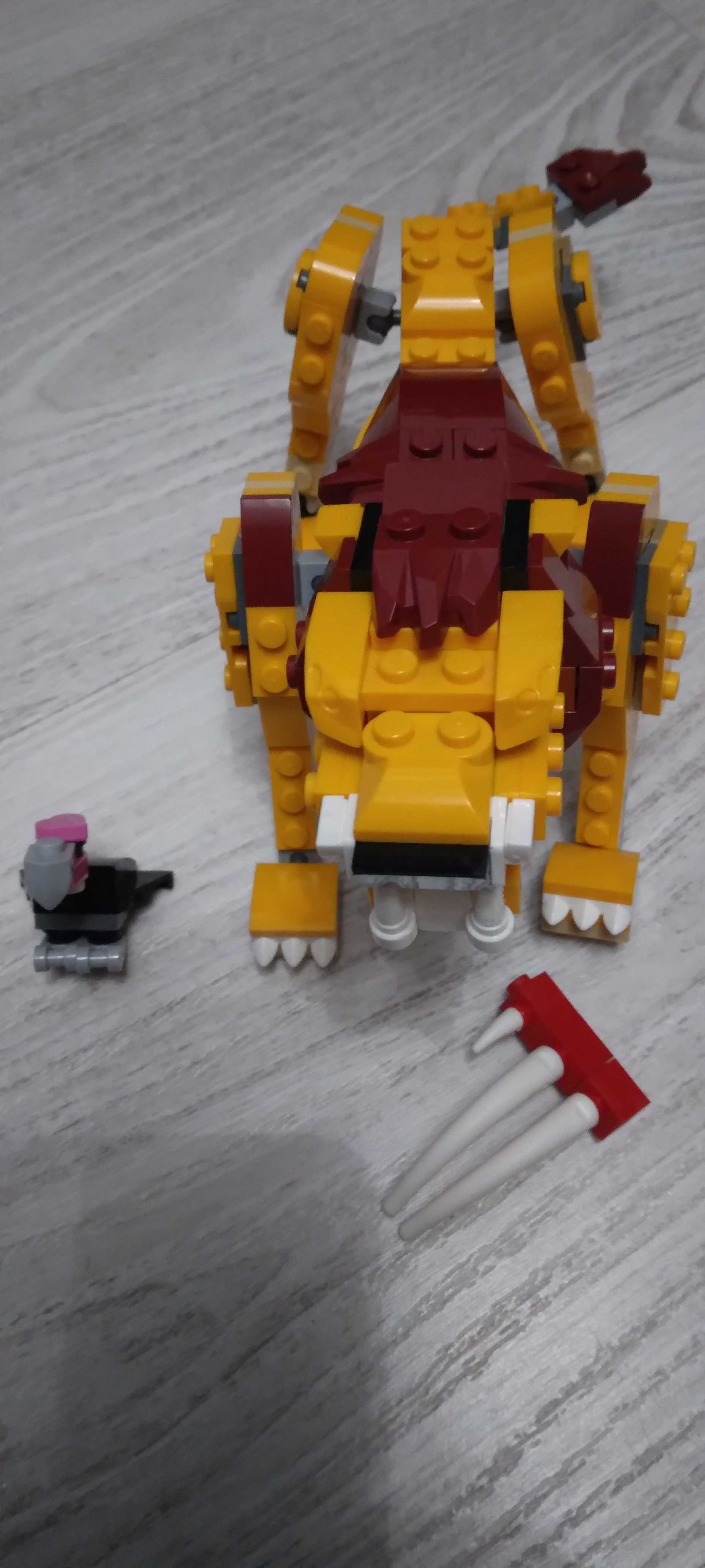 Lego Creator Leu Salbatic 31112
