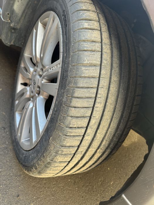 Roti range rover r20 cauciucuri michelin 275/45r20 dot 2022 nerulate