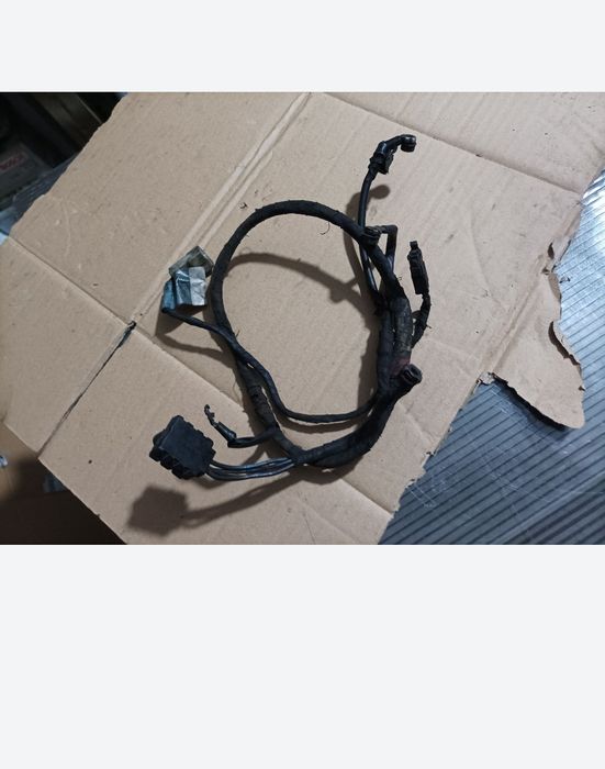 Instalația electrică:E,C Class,Vito,Sprinter..asigur expedierea coletu