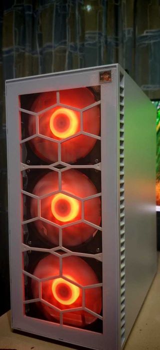 Геймърско PC Ryzen 9 5900X 12/24core/32Gb/1.5Gb SSD/RX 6700XT 12Gb/Гар