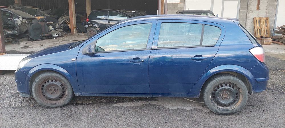 Opel Astra 1,7DTH, Опел Астра Х на части! 
Юни 2004