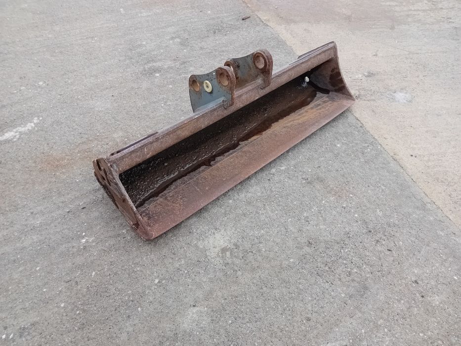 Cupa taluz 80 cm pentru microexcavator de 0.8 - 1 tona